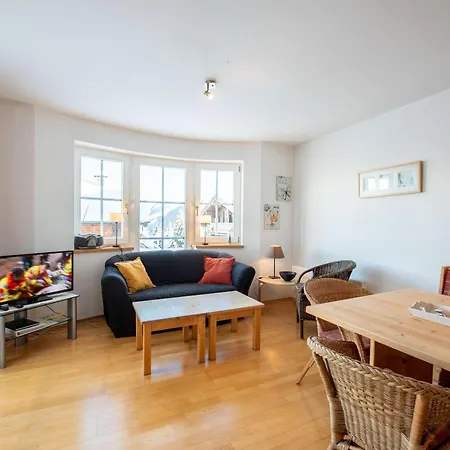 Haus 130 1 Apartament *